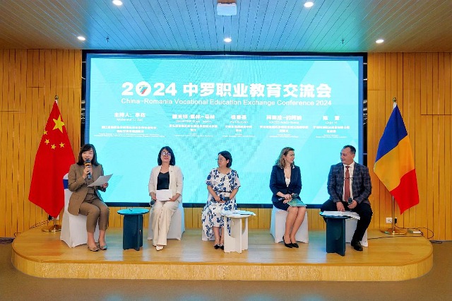 2024年中羅職業教育交流會現場 王國海 攝.jpg